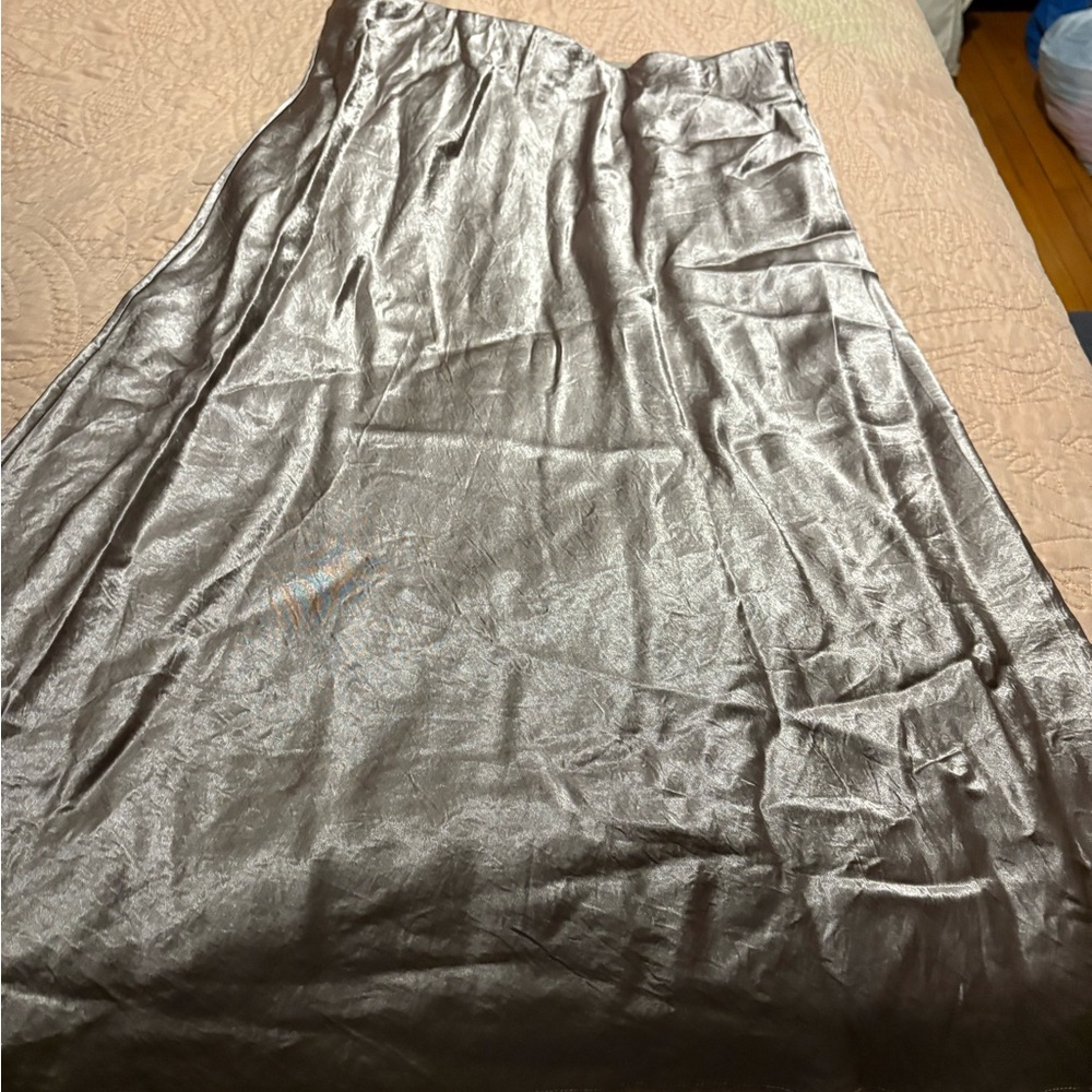 Chic Metallic Women's Midi Skirt